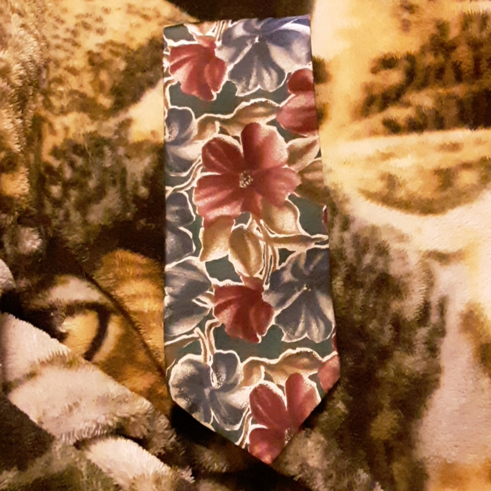 Reed St. James necktie floral pattern 100% silk